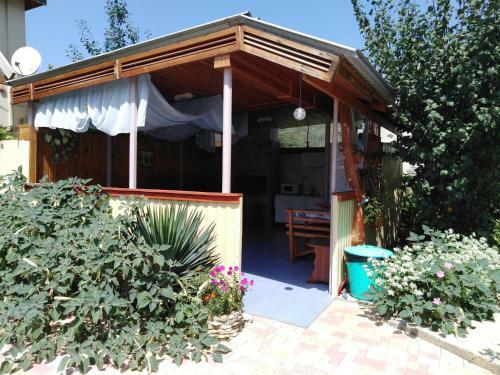 Hostal Guest House On Lugovaya 13
