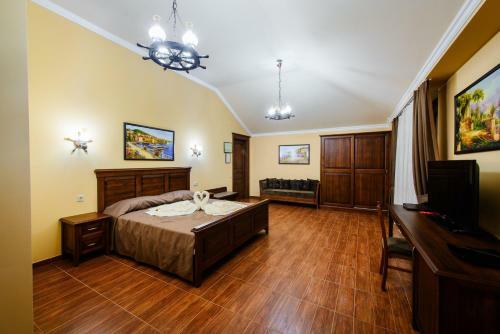 Chalet Provence Hotel