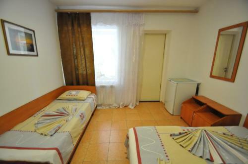 Hostal Dukat Hotel