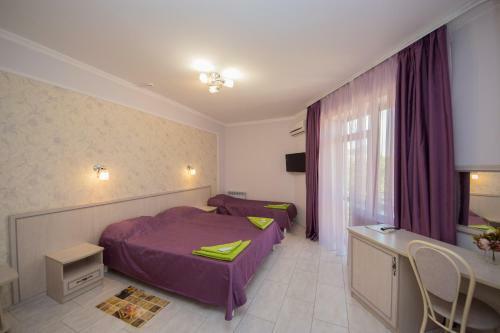Hostal Guest House Kompliment
