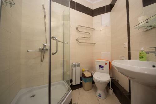 Hostal Guest House Kompliment