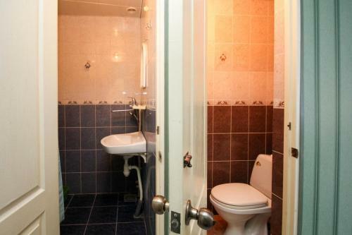 Hostal Guest House Alla