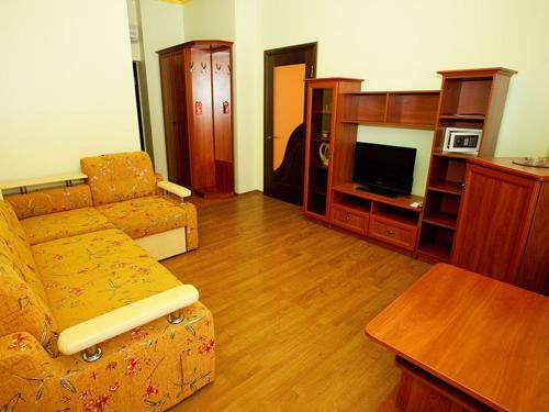 Hostal Yunona Guest House