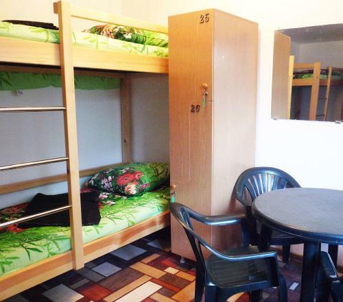 Hostel Barneo