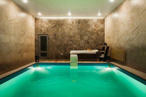 Garden Hotel And Spa