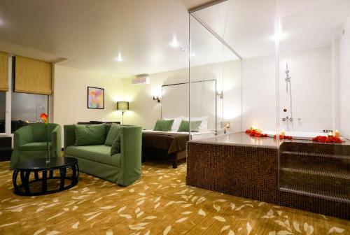 Garden Hotel And Spa