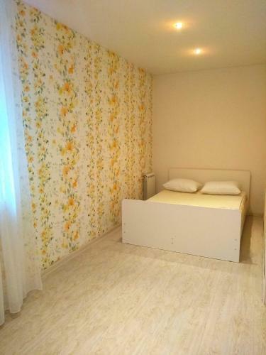 Apartment Krivova 9