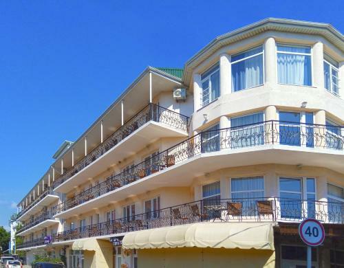 Hostal Guest House V Gostyah U Tanechki
