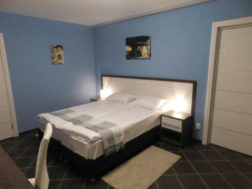 Papina Dacha Hotel