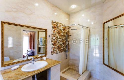 Hostal Nina Guest House