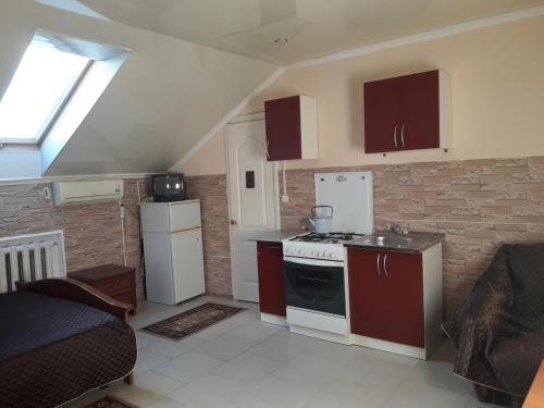 Hostal Guest House On Starshinova St. 14
