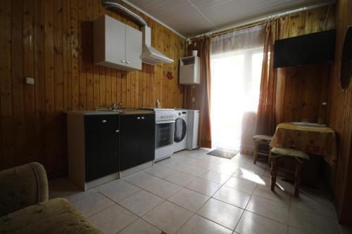 Hostal Guest House On Starshinova St. 14
