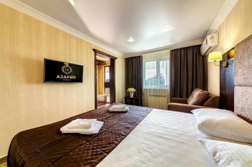 Azaria Hotel