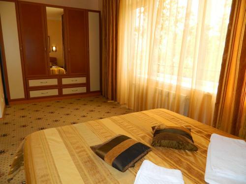 Hostal Dzhamayka Guest House