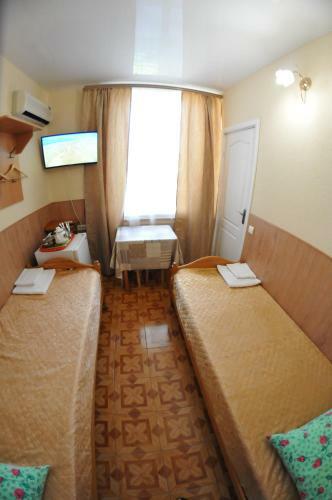Hostal Guesthouse Domino