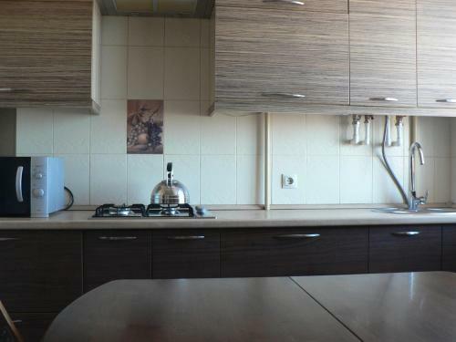 Apartment On Mayachnaya 35/7