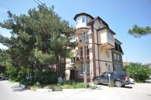 Apartment On Mayachnaya 35/7
