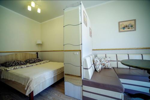 Apartment Novorossiyskaya 67