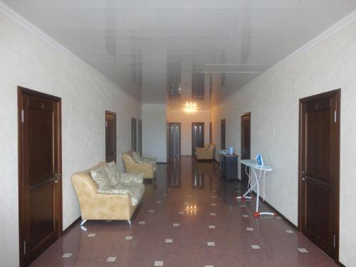 Hostal ???????? ??? "???????+"