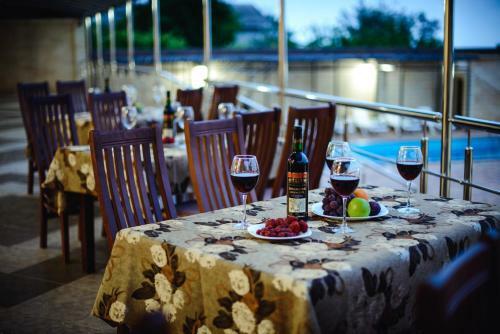 Hostal Gostevoy Dvor Parus Guest House