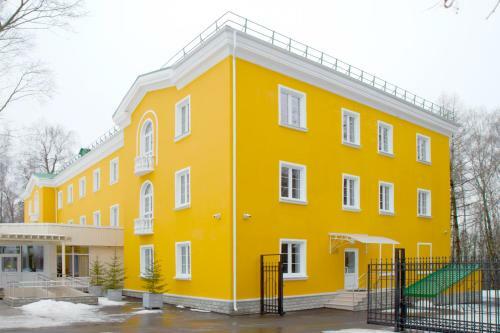 Hotel Visit Center Gorki Leninskie