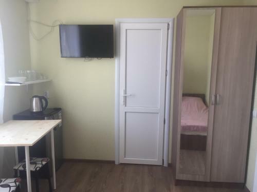 Posada Guesthouse Na Severnoy 11