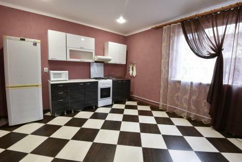 Hostal Dionis Guest House