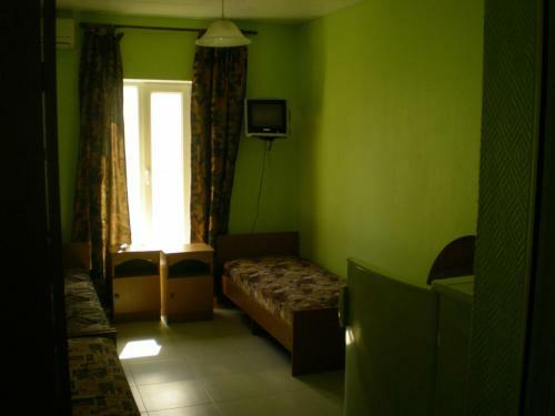 Hostal Domik U Morya Guest House