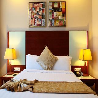 Jupiter International Hotel Cazanchise