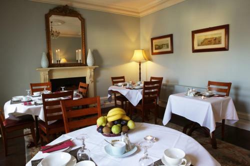 Bed & Breakfast Crotty's Pub & Accommodation