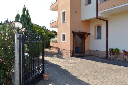 Apartments Elizabet