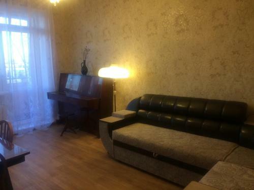 Apartment Posutochno On Karla Marksa