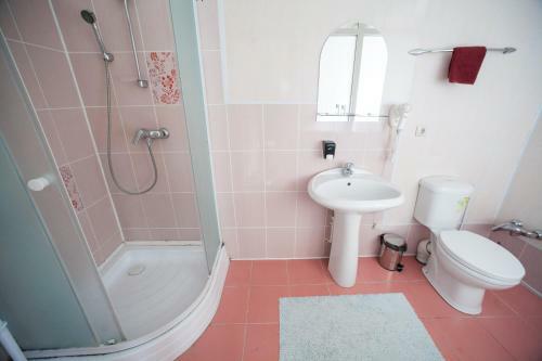 Hostal Vostok Guesthouse