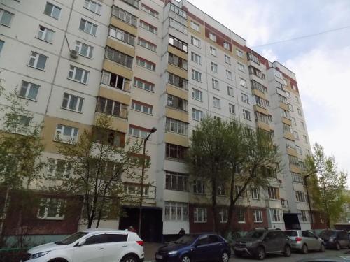 2 Bedroom Apartment On Chetaeva 60