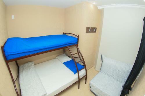 Kupe Capsule Hotel & Hostel
