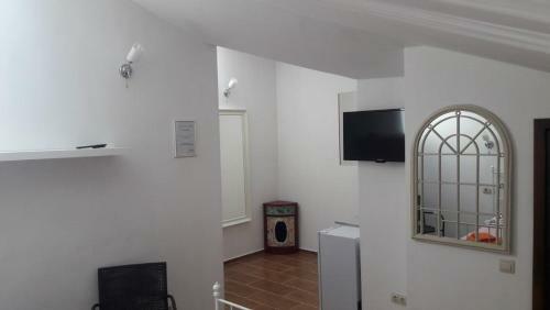 Apartments By Airpoint Terminal D