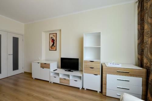 Apartments On Rodionova 3