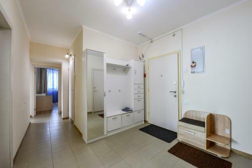 Apartments On Rodionova 3