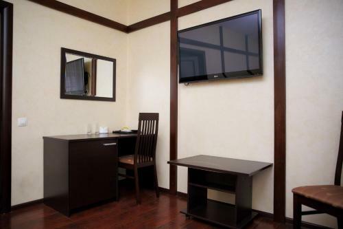Hostal Atrium Guest House