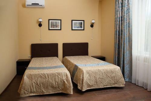 Hostal Atrium Guest House