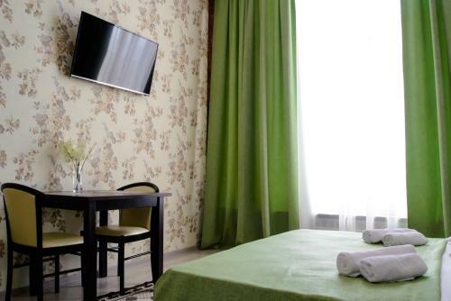 Hostal Jemchujina Guest House