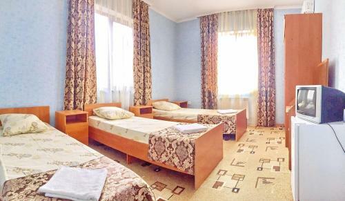Posada Lazurnaya Plus Hotel