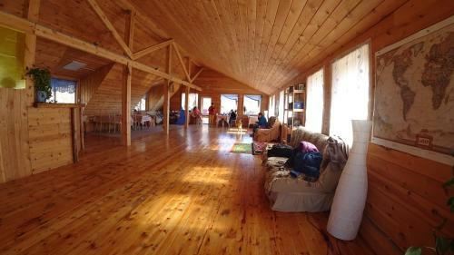 Hostal Obitayemiy Ostrov