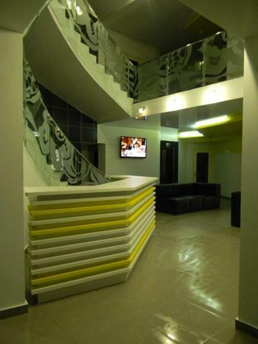 Gold Hotel