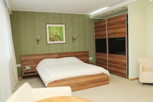Rent Hotel
