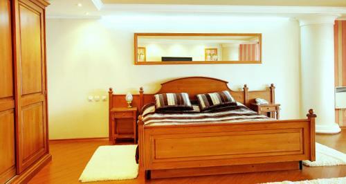 Rent Hotel