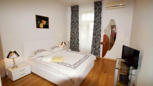 Apartment Expert-city New Arbat