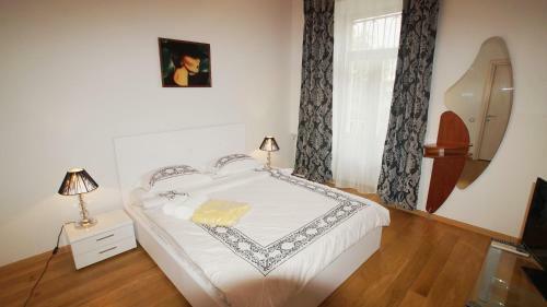 Apartment Expert-city New Arbat