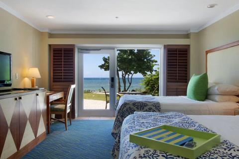 The Naples Beach Hotel & Golf Club
