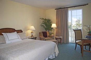 Hotel Trianon Old Naples